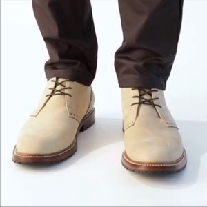 Ariat Two24 Elmhurst Ankle Boot in Ivory Suede